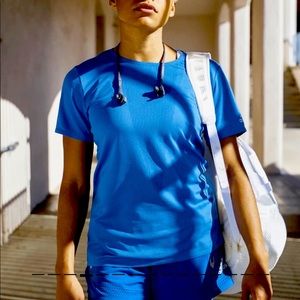 Adidas Heat Dry Training Glow Blue Women’s Tee Size Medium NWT